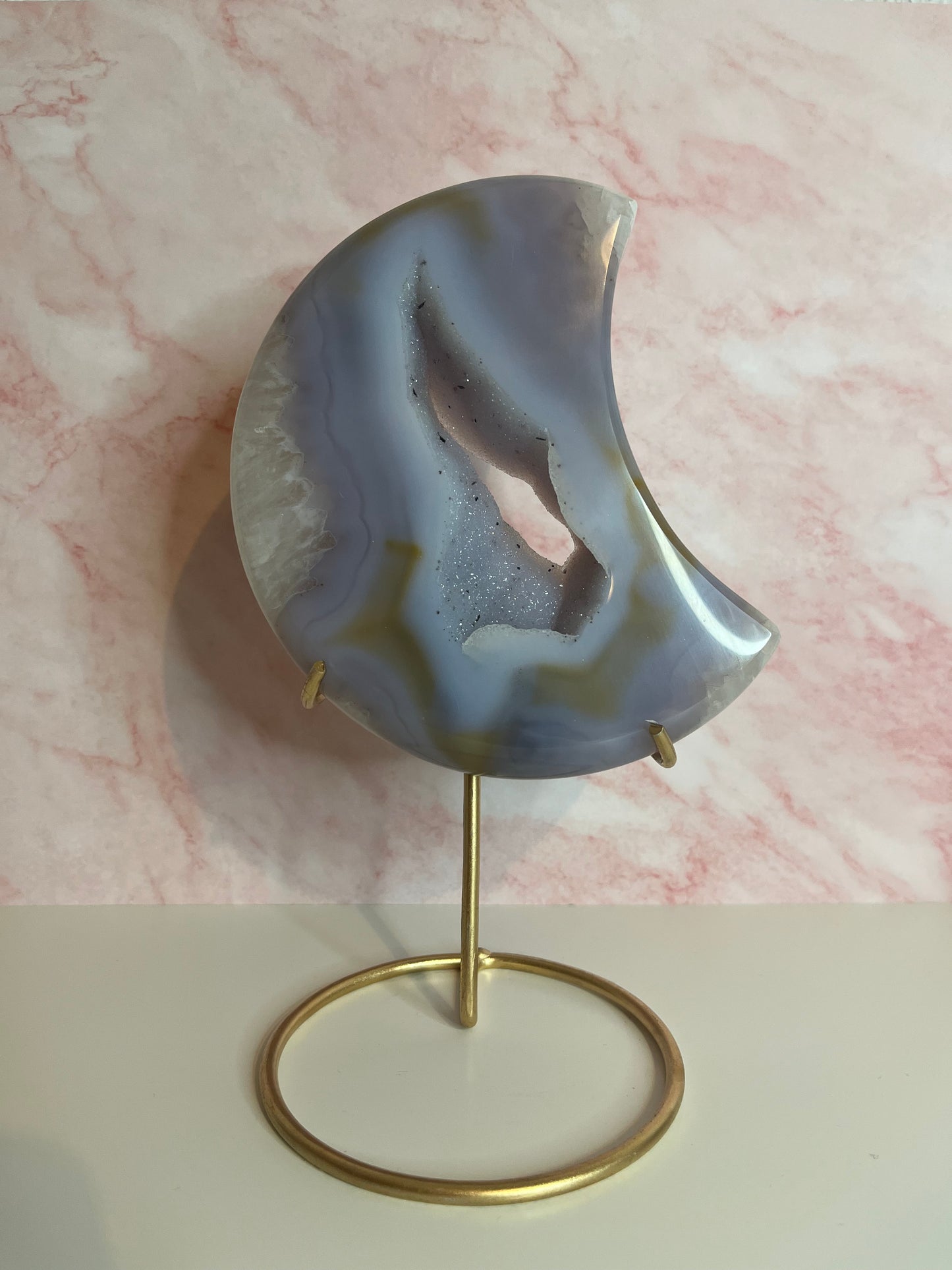 Achat Mond auf Ständer