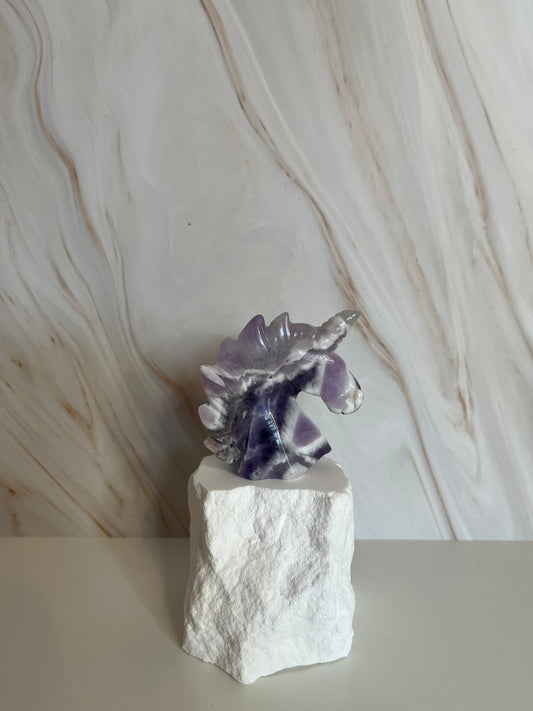 Chevron Amethyst Einhorn